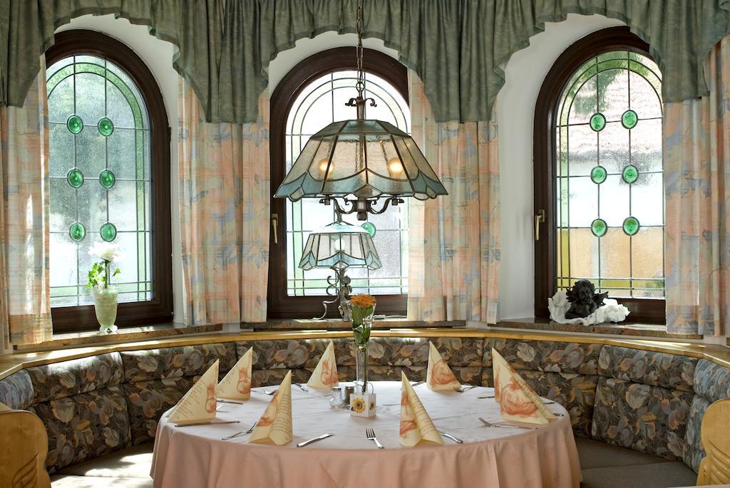 Hotel Zum Fischerwirt Baindlkirch Eksteriør billede